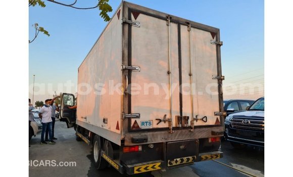 Nunua Imported Mitsubishi i Nyeupe Gari ndani ya Import - Dubai nchini Kati Kenya Nunua Imported Mitsubishi i Nyeupe Gari ndani ya Import - Dubai nchini Kati Kenya
