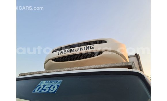 Nunua Imported Mitsubishi i Nyeupe Gari ndani ya Import - Dubai nchini Kati Kenya Nunua Imported Mitsubishi i Nyeupe Gari ndani ya Import - Dubai nchini Kati Kenya