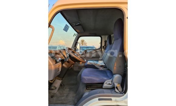 Nunua Imported Mitsubishi i Nyeupe Gari ndani ya Import - Dubai nchini Kati Kenya Nunua Imported Mitsubishi i Nyeupe Gari ndani ya Import - Dubai nchini Kati Kenya