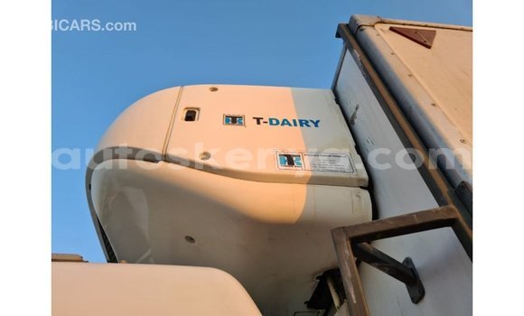 Nunua Imported Mitsubishi i Nyeupe Gari ndani ya Import - Dubai nchini Kati Kenya Nunua Imported Mitsubishi i Nyeupe Gari ndani ya Import - Dubai nchini Kati Kenya