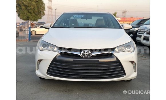 Nunua Imported Toyota Camry Nyeupe Gari ndani ya Import - Dubai nchini Kati Kenya Nunua Imported Toyota Camry Nyeupe Gari ndani ya Import - Dubai nchini Kati Kenya