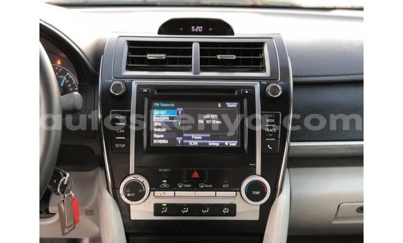 Nunua Imported Toyota Camry Nyeupe Gari ndani ya Import - Dubai nchini Kati Kenya Nunua Imported Toyota Camry Nyeupe Gari ndani ya Import - Dubai nchini Kati Kenya
