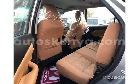 Nunua Imported Toyota Fortuner Nyingine Gari ndani ya Import - Dubai nchini Kati Kenya Nunua Imported Toyota Fortuner Nyingine Gari ndani ya Import - Dubai nchini Kati Kenya