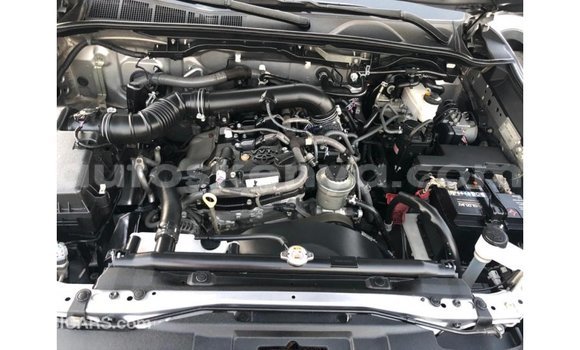 Nunua Imported Toyota Fortuner Nyingine Gari ndani ya Import - Dubai nchini Kati Kenya Nunua Imported Toyota Fortuner Nyingine Gari ndani ya Import - Dubai nchini Kati Kenya