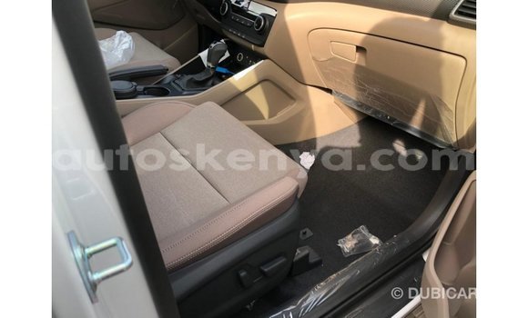 Buy Import Hyundai Tucson White Car in Import - Dubai in Central Kenya Buy Import Hyundai Tucson White Car in Import - Dubai in Central Kenya