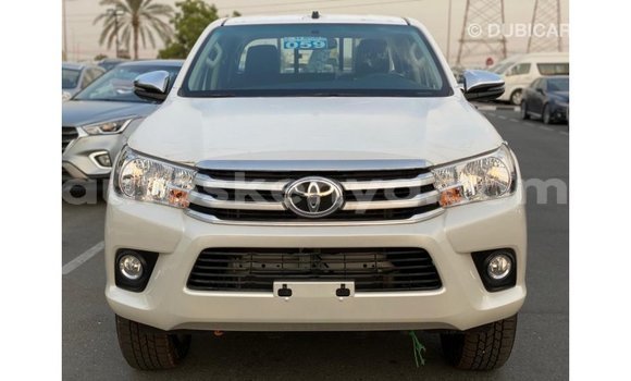 Buy Import Toyota Hilux White Car in Import - Dubai in Central Kenya Buy Import Toyota Hilux White Car in Import - Dubai in Central Kenya