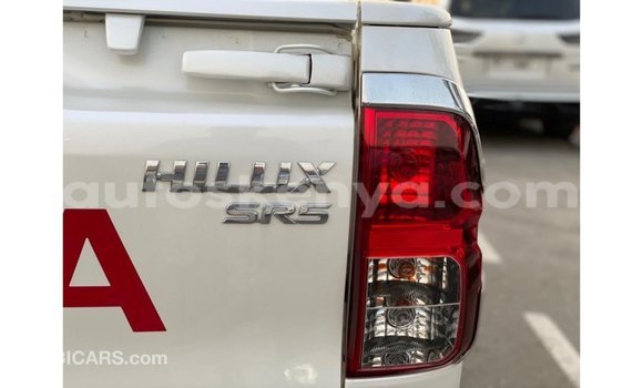 Buy Import Toyota Hilux White Car in Import - Dubai in Central Kenya Buy Import Toyota Hilux White Car in Import - Dubai in Central Kenya
