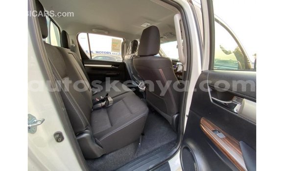 Buy Import Toyota Hilux White Car in Import - Dubai in Central Kenya Buy Import Toyota Hilux White Car in Import - Dubai in Central Kenya