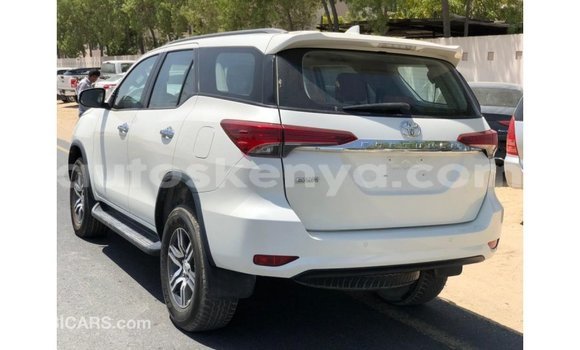 Buy Import Toyota Fortuner White Car in Import - Dubai in Central Kenya Buy Import Toyota Fortuner White Car in Import - Dubai in Central Kenya