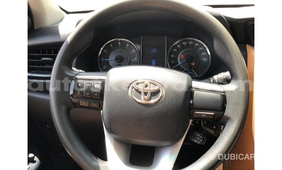 Buy Import Toyota Fortuner White Car in Import - Dubai in Central Kenya Buy Import Toyota Fortuner White Car in Import - Dubai in Central Kenya