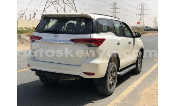 Buy Import Toyota Fortuner White Car in Import - Dubai in Central Kenya Buy Import Toyota Fortuner White Car in Import - Dubai in Central Kenya