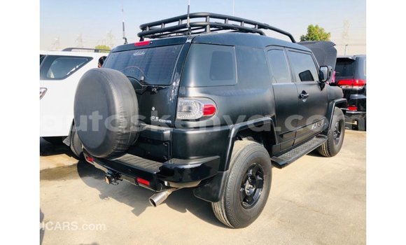 Buy Import Toyota FJ Cruiser Black Car in Import - Dubai in Central Kenya Buy Import Toyota FJ Cruiser Black Car in Import - Dubai in Central Kenya