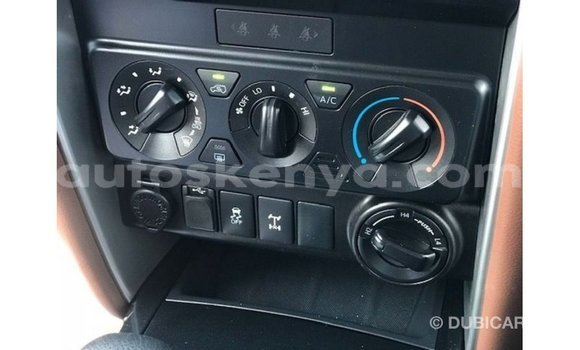 Imported Toyota Fortuner White Makiinaa iti Import - Dubai keessatti Central Kenya keessatti Imported Toyota Fortuner White Makiinaa iti Import - Dubai keessatti Central Kenya keessatti