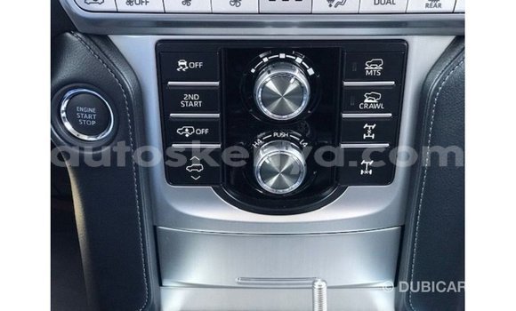 Buy Import Toyota Prado White Car in Import - Dubai in Central Kenya Buy Import Toyota Prado White Car in Import - Dubai in Central Kenya