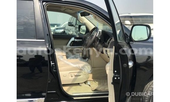 Buy Import Toyota Land Cruiser Black Car in Import - Dubai in Central Kenya Buy Import Toyota Land Cruiser Black Car in Import - Dubai in Central Kenya
