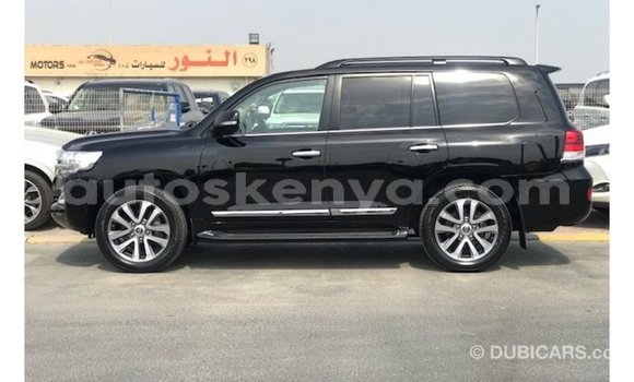 Buy Import Toyota Land Cruiser Black Car in Import - Dubai in Central Kenya Buy Import Toyota Land Cruiser Black Car in Import - Dubai in Central Kenya