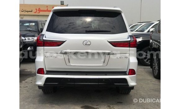 Imported Lexus LX White Makiinaa iti Import - Dubai keessatti Central Kenya keessatti Imported Lexus LX White Makiinaa iti Import - Dubai keessatti Central Kenya keessatti