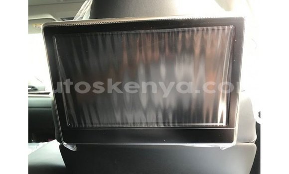 Imported Lexus LX White Makiinaa iti Import - Dubai keessatti Central Kenya keessatti Imported Lexus LX White Makiinaa iti Import - Dubai keessatti Central Kenya keessatti