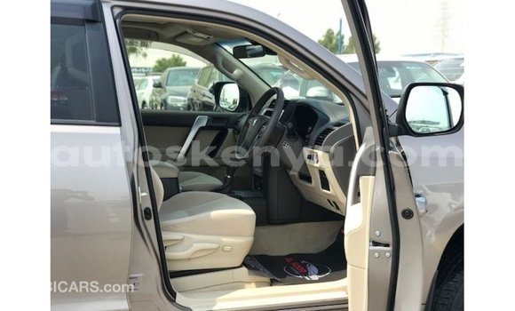 Nunua Imported Toyota Prado Brown Gari ndani ya Import - Dubai nchini Kati Kenya Nunua Imported Toyota Prado Brown Gari ndani ya Import - Dubai nchini Kati Kenya