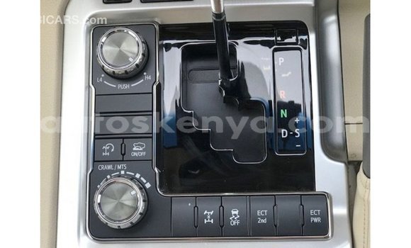Nunua Imported Toyota Land Cruiser Nyekundu Gari ndani ya Import - Dubai nchini Kati Kenya Nunua Imported Toyota Land Cruiser Nyekundu Gari ndani ya Import - Dubai nchini Kati Kenya