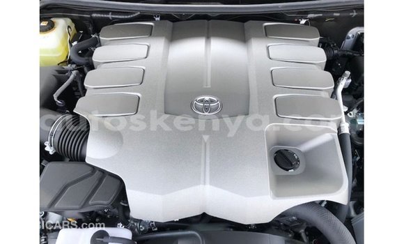 Buy Import Toyota Land Cruiser White Car in Import - Dubai in Central Kenya Buy Import Toyota Land Cruiser White Car in Import - Dubai in Central Kenya