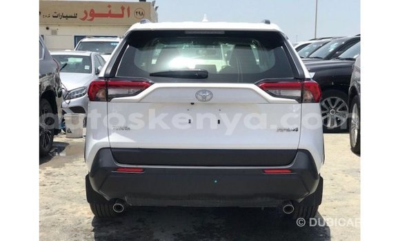 Imported Toyota Ade White Netiree iti Import - Dubai keessatti Central Kenya keessatti Imported Toyota Ade White Netiree iti Import - Dubai keessatti Central Kenya keessatti