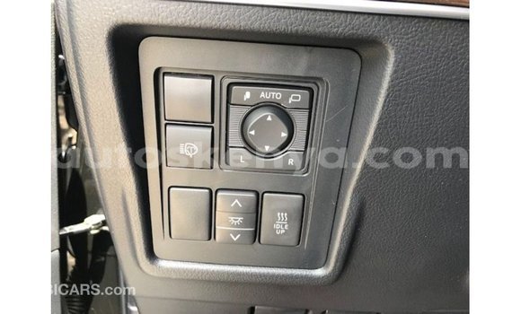 Buy Import Toyota Prado Black Car in Import - Dubai in Central Kenya Buy Import Toyota Prado Black Car in Import - Dubai in Central Kenya