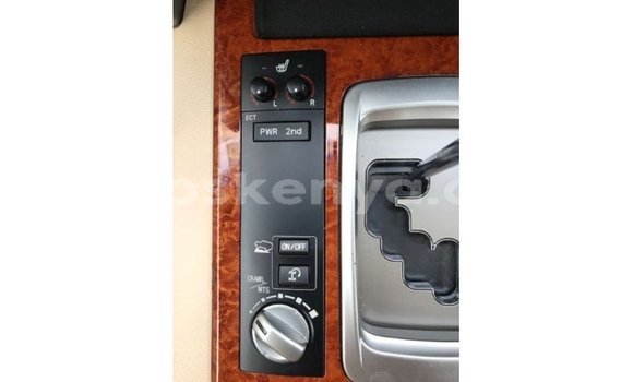 Nunua Imported Toyota Land Cruiser Nyekundu Gari ndani ya Import - Dubai nchini Kati Kenya Nunua Imported Toyota Land Cruiser Nyekundu Gari ndani ya Import - Dubai nchini Kati Kenya