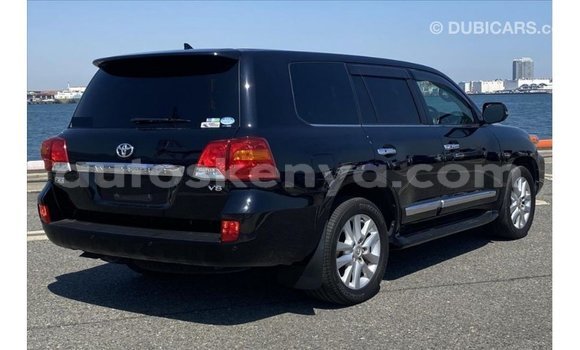 Nunua Imported Toyota Land Cruiser Nyeusi Gari ndani ya Import - Dubai nchini Kati Kenya Nunua Imported Toyota Land Cruiser Nyeusi Gari ndani ya Import - Dubai nchini Kati Kenya