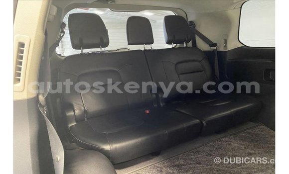Nunua Imported Toyota Land Cruiser Nyeusi Gari ndani ya Import - Dubai nchini Kati Kenya Nunua Imported Toyota Land Cruiser Nyeusi Gari ndani ya Import - Dubai nchini Kati Kenya