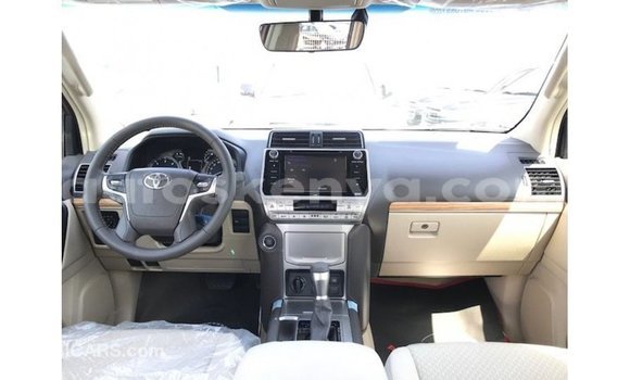 Nunua Imported Toyota Prado Nyekundu Gari ndani ya Import - Dubai nchini Kati Kenya Nunua Imported Toyota Prado Nyekundu Gari ndani ya Import - Dubai nchini Kati Kenya