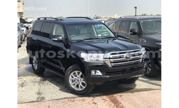 Imported Toyota Land Cruiser Black Makiinaa iti Import - Dubai keessatti Central Kenya keessatti Imported Toyota Land Cruiser Black Makiinaa iti Import - Dubai keessatti Central Kenya keessatti