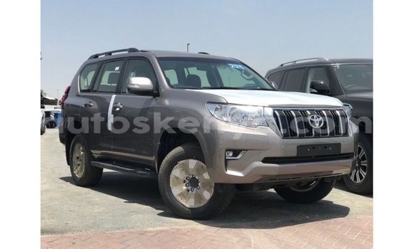 Imported Toyota Prado Brown Makiinaa iti Import - Dubai keessatti Central Kenya keessatti