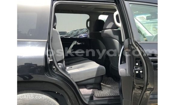 Buy Import Toyota Land Cruiser Black Car in Import - Dubai in Central Kenya Buy Import Toyota Land Cruiser Black Car in Import - Dubai in Central Kenya