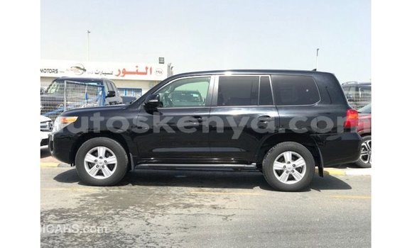 Buy Import Toyota Land Cruiser Black Car in Import - Dubai in Central Kenya Buy Import Toyota Land Cruiser Black Car in Import - Dubai in Central Kenya