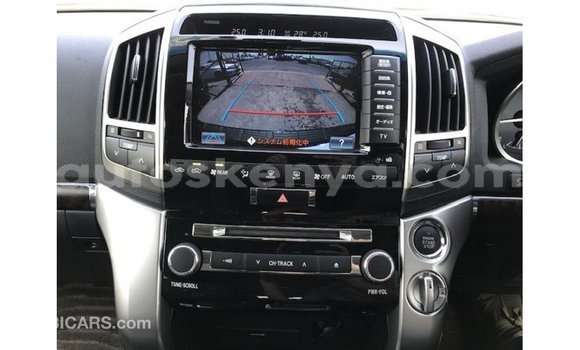 Buy Import Toyota Land Cruiser Black Car in Import - Dubai in Central Kenya Buy Import Toyota Land Cruiser Black Car in Import - Dubai in Central Kenya