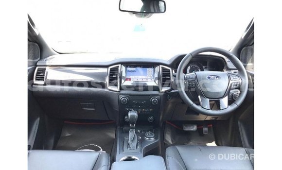 Nunua Imported Ford Everest Nyingine Gari ndani ya Import - Dubai nchini Kati Kenya Nunua Imported Ford Everest Nyingine Gari ndani ya Import - Dubai nchini Kati Kenya