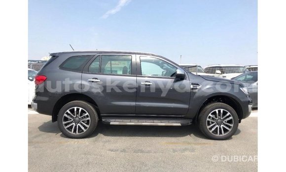 Nunua Imported Ford Everest Nyingine Gari ndani ya Import - Dubai nchini Kati Kenya Nunua Imported Ford Everest Nyingine Gari ndani ya Import - Dubai nchini Kati Kenya