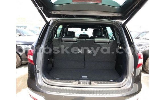 Nunua Imported Ford Everest Nyingine Gari ndani ya Import - Dubai nchini Kati Kenya Nunua Imported Ford Everest Nyingine Gari ndani ya Import - Dubai nchini Kati Kenya