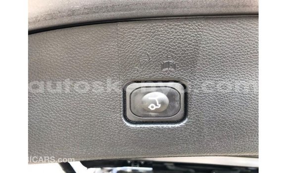 Nunua Imported Ford Everest Nyingine Gari ndani ya Import - Dubai nchini Kati Kenya Nunua Imported Ford Everest Nyingine Gari ndani ya Import - Dubai nchini Kati Kenya
