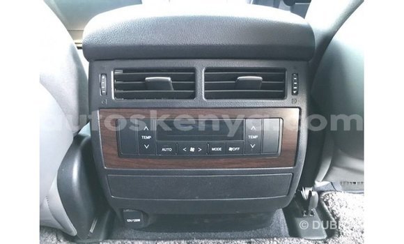 Imported Toyota Land Cruiser Black Makiinaa iti Import - Dubai keessatti Central Kenya keessatti Imported Toyota Land Cruiser Black Makiinaa iti Import - Dubai keessatti Central Kenya keessatti