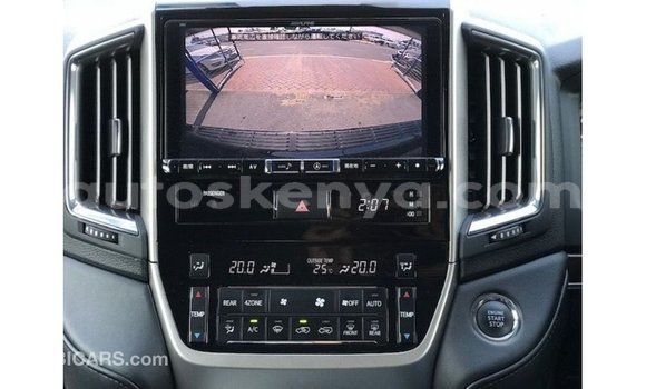 Imported Toyota Land Cruiser Black Makiinaa iti Import - Dubai keessatti Central Kenya keessatti Imported Toyota Land Cruiser Black Makiinaa iti Import - Dubai keessatti Central Kenya keessatti