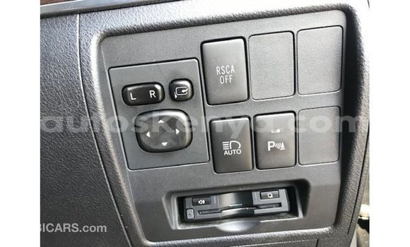 Imported Toyota Land Cruiser Black Makiinaa iti Import - Dubai keessatti Central Kenya keessatti Imported Toyota Land Cruiser Black Makiinaa iti Import - Dubai keessatti Central Kenya keessatti