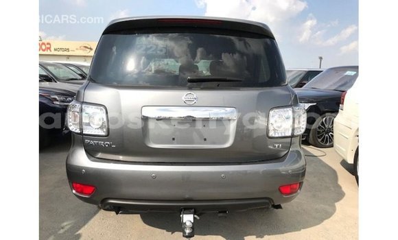 Nunua Imported Nissan Patrol Nyingine Gari ndani ya Import - Dubai nchini Kati Kenya Nunua Imported Nissan Patrol Nyingine Gari ndani ya Import - Dubai nchini Kati Kenya