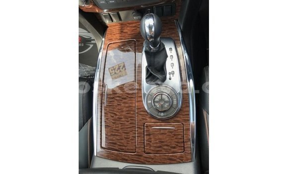 Nunua Imported Nissan Patrol Nyingine Gari ndani ya Import - Dubai nchini Kati Kenya Nunua Imported Nissan Patrol Nyingine Gari ndani ya Import - Dubai nchini Kati Kenya