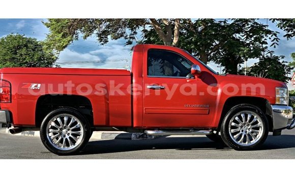 Imported Chevrolet Silverado Red Makiinaa iti Import - Dubai keessatti Central Kenya keessatti Imported Chevrolet Silverado Red Makiinaa iti Import - Dubai keessatti Central Kenya keessatti