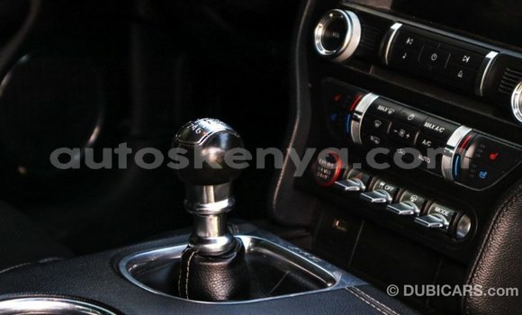 Nunua Imported Ford Mustang Kijani Gari ndani ya Import - Dubai nchini Kati Kenya Nunua Imported Ford Mustang Kijani Gari ndani ya Import - Dubai nchini Kati Kenya