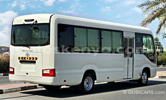 Imported Toyota Coaster White Makiinaa iti Import - Dubai keessatti Central Kenya keessatti Imported Toyota Coaster White Makiinaa iti Import - Dubai keessatti Central Kenya keessatti