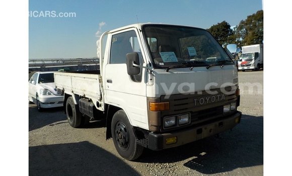 Buy Import Toyota Dyna White Truck in Import - Dubai in Central Kenya Buy Import Toyota Dyna White Truck in Import - Dubai in Central Kenya