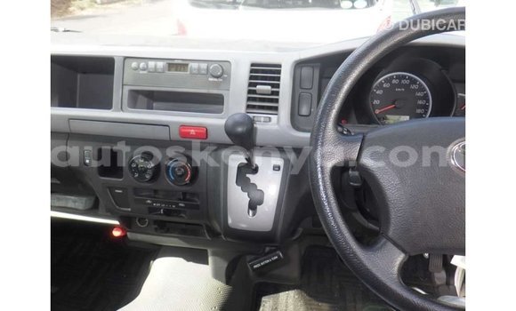 Buy Import Toyota Hiace White Car in Import - Dubai in Central Kenya Buy Import Toyota Hiace White Car in Import - Dubai in Central Kenya